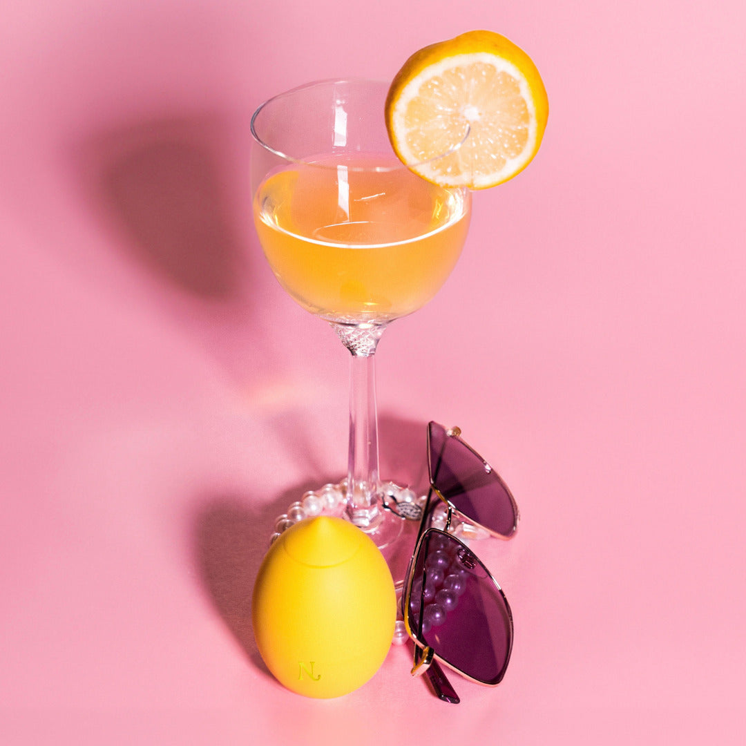 Lemon Clitoral Vibrator — charging cable
